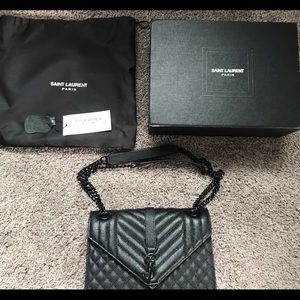 Yves Saint Laurent Envelope medium bag